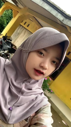 Kejutan dari Ddee dalam Video Eksklusif