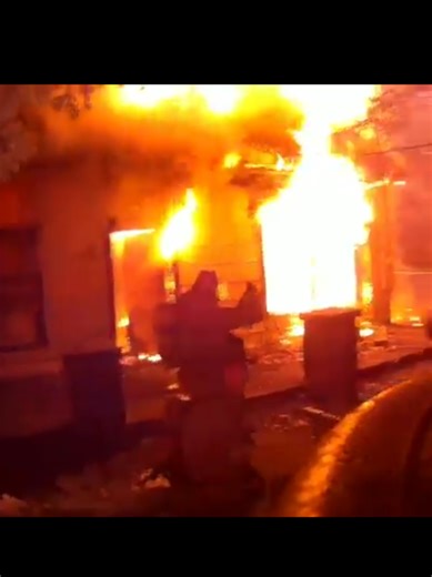 Atlanta Fire Station 22: Involved Structure House Fire. Atlanta GA. 4-23-2020