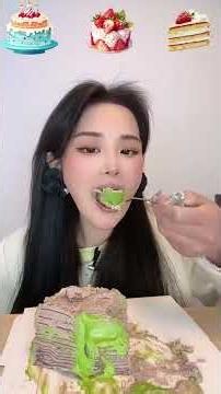 Asmr🍰Eating 🍰This fluffy cream cake melts the second it touches your tongue！#ASMR