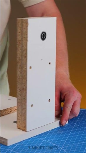 Tighten a Nut in Tight Spaces 🔩🤏