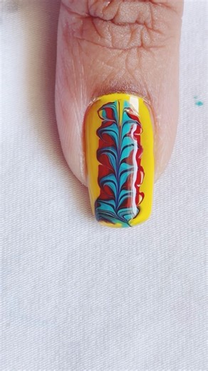 Beginner Friendly Nail Art 💅 | Safety Pin से Amazing Nail Design 😍 | Easy Nail Art at Home #shorts