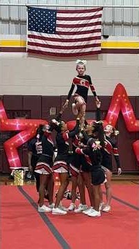 📣 1st Ever Cheer Routine! 🤸🏽‍♀️#cheerleading #twinmoments
