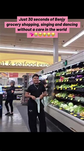 Benjy grocery shopping singing and dancing — 30 seconds of Benji