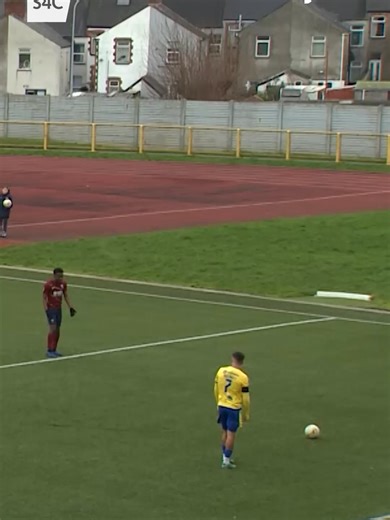 AM GÔL ACROBATAIDD GAN BEN MARGETSON 🤩 Ben Margetson - take a bow 😮‍💨 @barrytownunitedafc | #JDCymruPremier