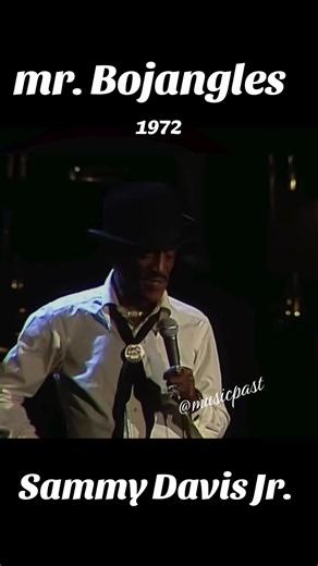 Sammy Davis Junior performing Jerry Jeff Walker’s 1968” Mr. Bojangles” … Sammy made the song all his own in his 1972 version and it became the showstopper or Sammy the rest of his life. #fyp #70s #pop #dance #sammydavisjr