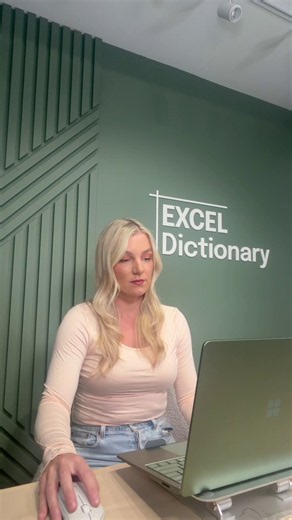 I turned 4 hours of financial report formatting into seconds. Here's how. 🤯One prompt. Zero values changed.If you want the free guide breaking down ChatGPT vs. Claude vs. Copilot for Excel, download my FREE AI for Excel Guide 👉🏼 https://t.co/rfdEC9cbl9 https://t.co/3h9bO58S5X