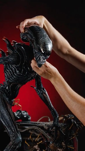 HUGE $2500 Alien Unboxing! 😱