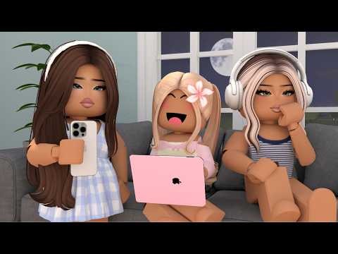 OUR NEW FAMILY SUMMER NIGHT ROUTINE! *DRAMA!* Roblox Bloxburg Voiced RP Roleplay