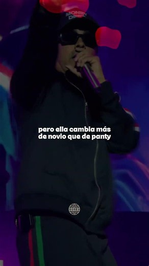 Ella es loquita, pero es dulce como candy (Letra)