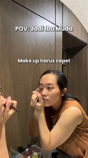 dr. Lisa Karina on Instagram: "Ilmu sat set VS Telaten #newmom #tipsparenting #dbf"