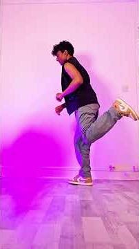 Viral Knee Twist Dance Move Tutorial (Two - bbno$) | Left Right Go Dance Trend |#dancetutorial
