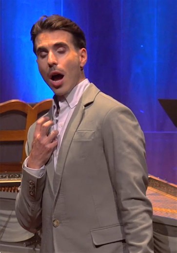 Singing the iconic Cleopatra aria ,“Da tempeste” from Giulio Cesare by Handel in my recital at the Utrecht Early Music Festival, together with the incredible Brezza Ensemble. Full video now on my YouTube channel! 🎥 by Early Music Television| Oude Muziek Utrecht #soprano #coloratura