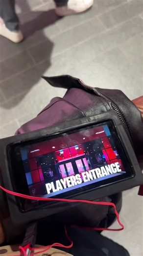 Went on the self-guided tour of the Arsenal FC at the Emirates Stadium in London!!❤️❤️❤️ #arsenalfc #emirates #emiratesstadium #fyp #football