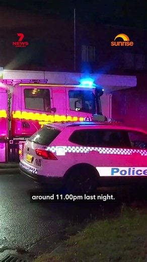 Manhunt underway after Villawood business fire