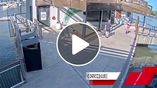 🇦🇺 Kaley Koppa was clinically dead after suffering a cardiac arrest during her morning run in Brisbane, AustraliaIt's only thanks to quick-thinking bystanders who performed CPR and used a nearby defibrillator that she survivedIn a world of conflict, the kindness of strangers always wins through - NewsBreak
