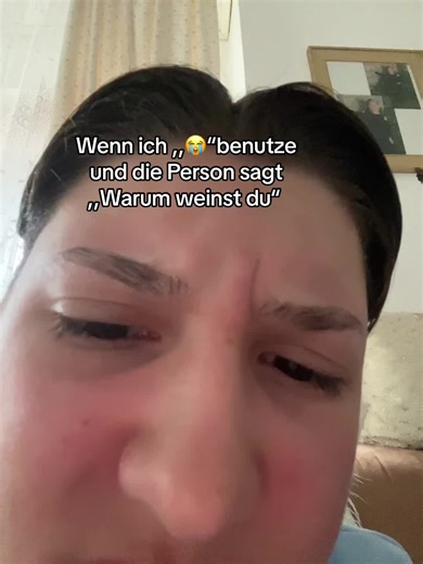 Understanding Emotional Responses in Conversations