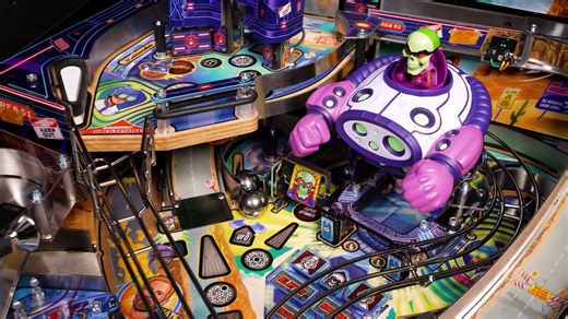 Think Scooby Doo… but Foo Fighters 🤔 Pinball art leads Chuck Ernst, Steven Martin and Jeremy Packer dig into the art behind Foo Fighters & Metallica pinball and much more in this edition of Drinks with @Dead Flip Pinball Streaming ! | Stern Pinball