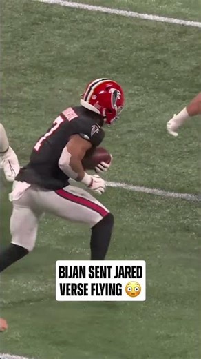 Bijan Robinson staying shifty 🔥