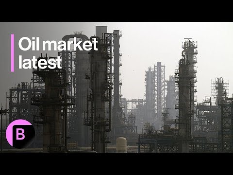Oil Futures Set for Biggest Weekly Loss Since June