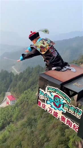 Uncontrollable Body Trembling At The Jumping Platform+:Asmr Bungee Jumping