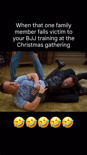 Mike Kennedy on Instagram: "Honestly, Jon Favreau and Tim McGraw were the best part of the movie 🤣🤣🤣 🎥 Four Christmases (2008) #moviescenes #reels #acting #funny #christmas"