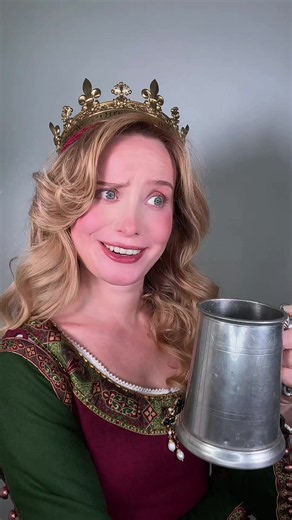 The Queen & The Ludicrously Capacious Bag Scene