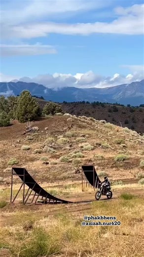 Adrenaline-Fueled Freestyle Motocross Entertainment