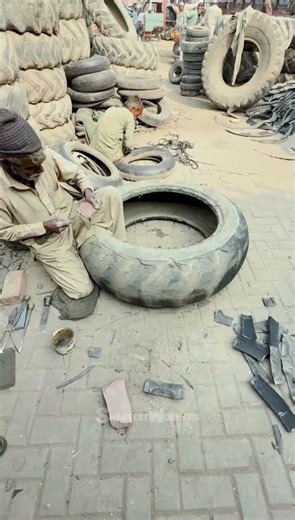 Process of Cutting Tire for Recycling
