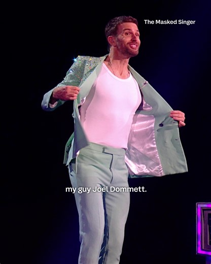 Our dream team are back! 🤩 Make some noise for the Masked Singer Panel 👏 🔥 | ITV