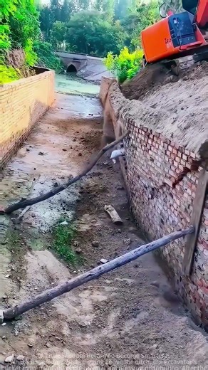 Brick Wall Collapses Instantly! Operator Error