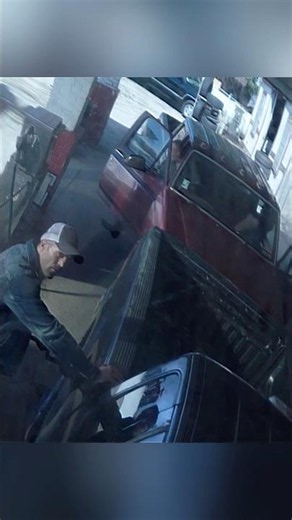 Homefront – "Whatever You're Thinking, Rethink It" (Gas Station Beatdown) 😱⛽👊