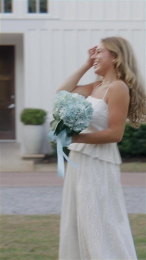 to say he was surprised is an understatement 😂 @Ty_mauldin and his best buddy so soon!!!!! #genderreveal #babyannouncement #boy