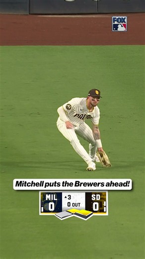 Brewers strike first in Game 4! #mlb #brewers #nlds #playoffs