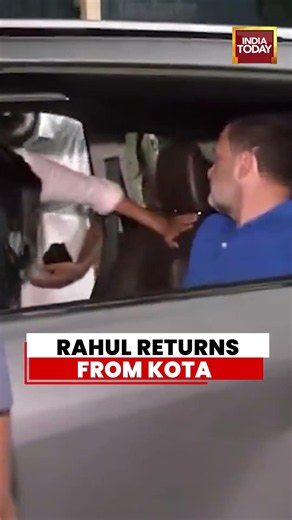 Rahul Gandhi Returns to Delhi by Train After Kota Visit | Congress Leader Back in Capital #congress