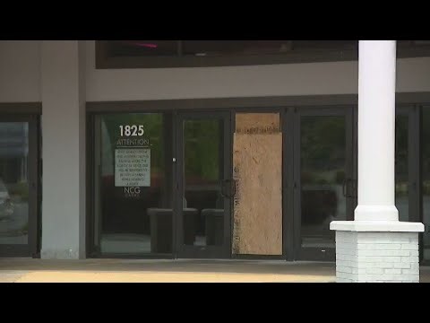 Damage after shooting outside theater in Gwinnett County | WSB-TV