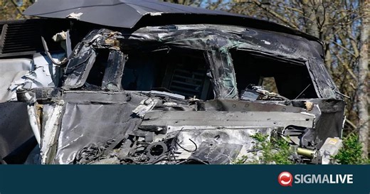 Σύγκρουση τρένων σε σιδηροδρομικό σταθμό στην Ινδονησία