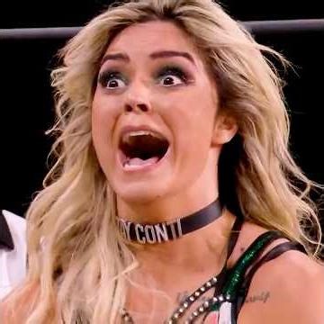 Tay Melo vs. The Bunny in a chaotic clash 🫨