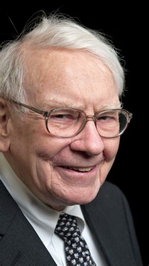 Warren Buffett: Difference between Investing and Gambling | #warrenbuffett #investing #stocks