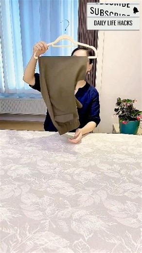 Folding And Organizing Clothes 1 #dailyhacks #foldinghacks #diy