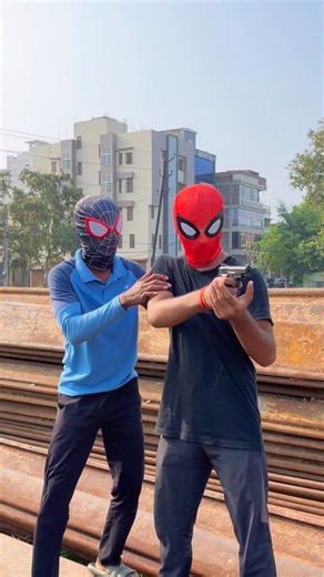 Spider-Man Gan shooting practice 💀