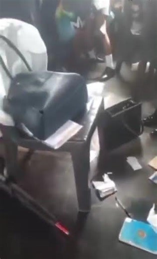 ARMED ROBBERY AT CHURCH IN LAWLEY JOHANNESBURG | WORSHIPPERS HELD AT GUNPOINT