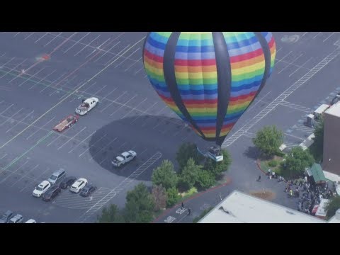 Watch as a hot air balloon slams into Sky River Casino building