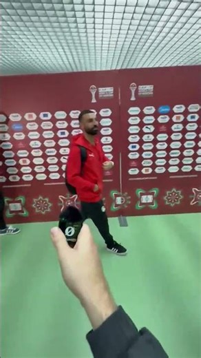 Salah leaves the stadium after Egypt’s win over South Africa 🇪🇬