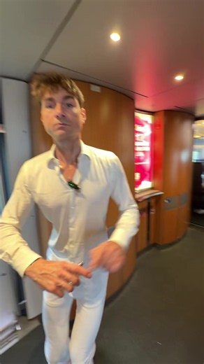 Train Fragrance & Dance — Jeremy Fragrance Cologne Performance