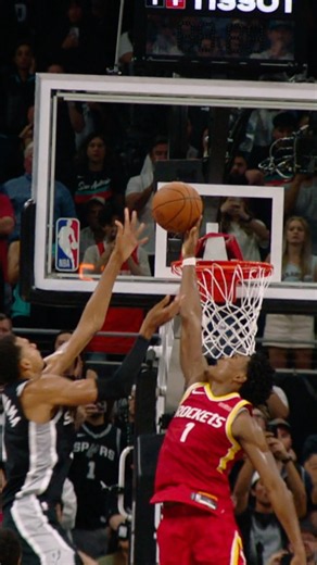 Amen Thompson’s game-winning block!