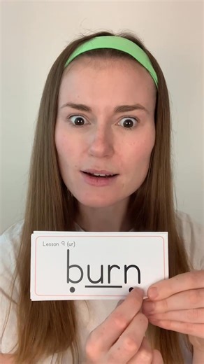 Reading practice with words with the long 'er' sound er = letter ir = girl ur = turn You can support children to read these words accurately by getting them to identify the complex sounds first before blending the sounds to read the word. #phonics #reading #sound #complexsounds #learnenglish | Reading Tips For Parents