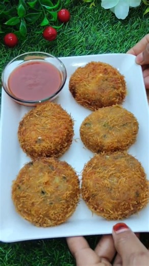 A Rainy Day in the Village Kitchen Cooking Masala Chai and Pakoras with Ammi#dua#wazifa#hadis#pakoda