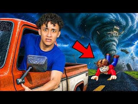 Hunting World’s CRAZIEST TORNADO in Roblox!
