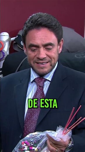 💥 🔥 🎆 ¡La estúpida tradición de tronar cuetes! #LaRosaDeGuadalupe