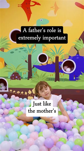 A father’s role is just as important in a child’s life. ♥️ Children don’t just need providers — they need presence. They need safety. They need calm guidance and emotional connection. A calm father helps a child feel secure. A patient father teaches emotional strength. A connected father shapes confidence that lasts a lifetime. ✨ If you want to respond with less yelling and more connection at home, 👉 Comment “CALM” below and I’ll send you the link to join the Stop Yelling Challenge. #FathersMat